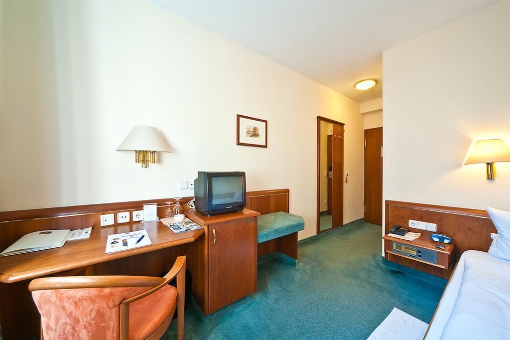 Hotel Weisses Lamm Veitshöchheim Habitación foto