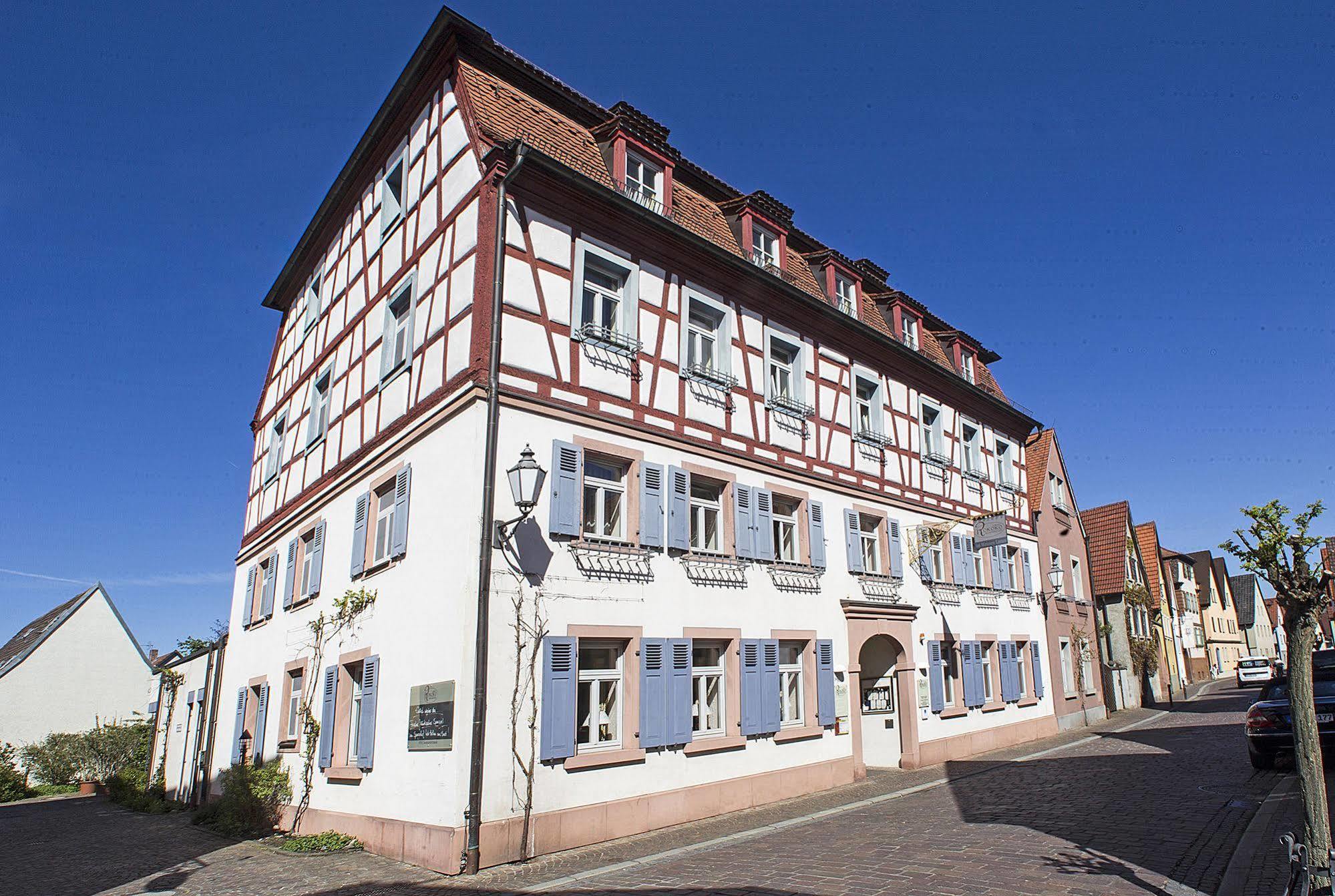 Hotel Weisses Lamm Veitshöchheim Exterior foto